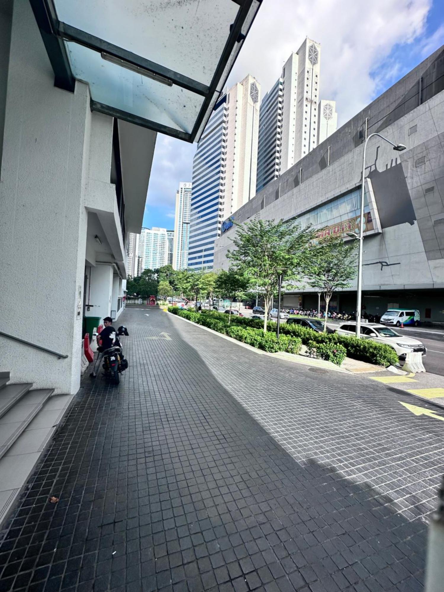 クアラルンプールThe Luxe Infinitum Klcc By Saharaアパートメント エクステリア 写真