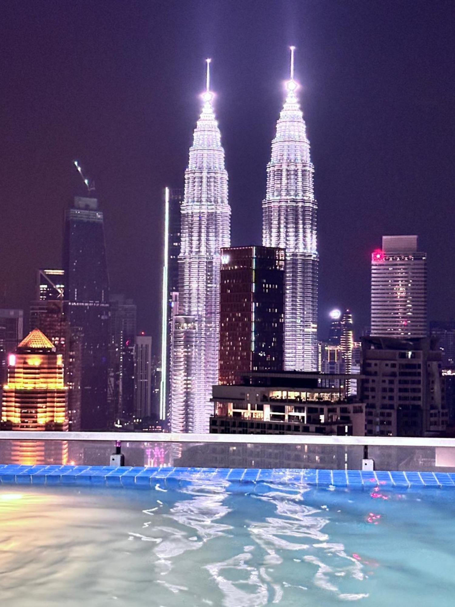 クアラルンプールThe Luxe Infinitum Klcc By Saharaアパートメント エクステリア 写真