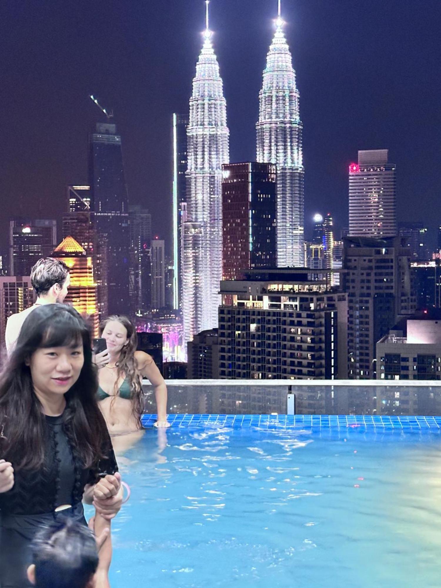 クアラルンプールThe Luxe Infinitum Klcc By Saharaアパートメント エクステリア 写真