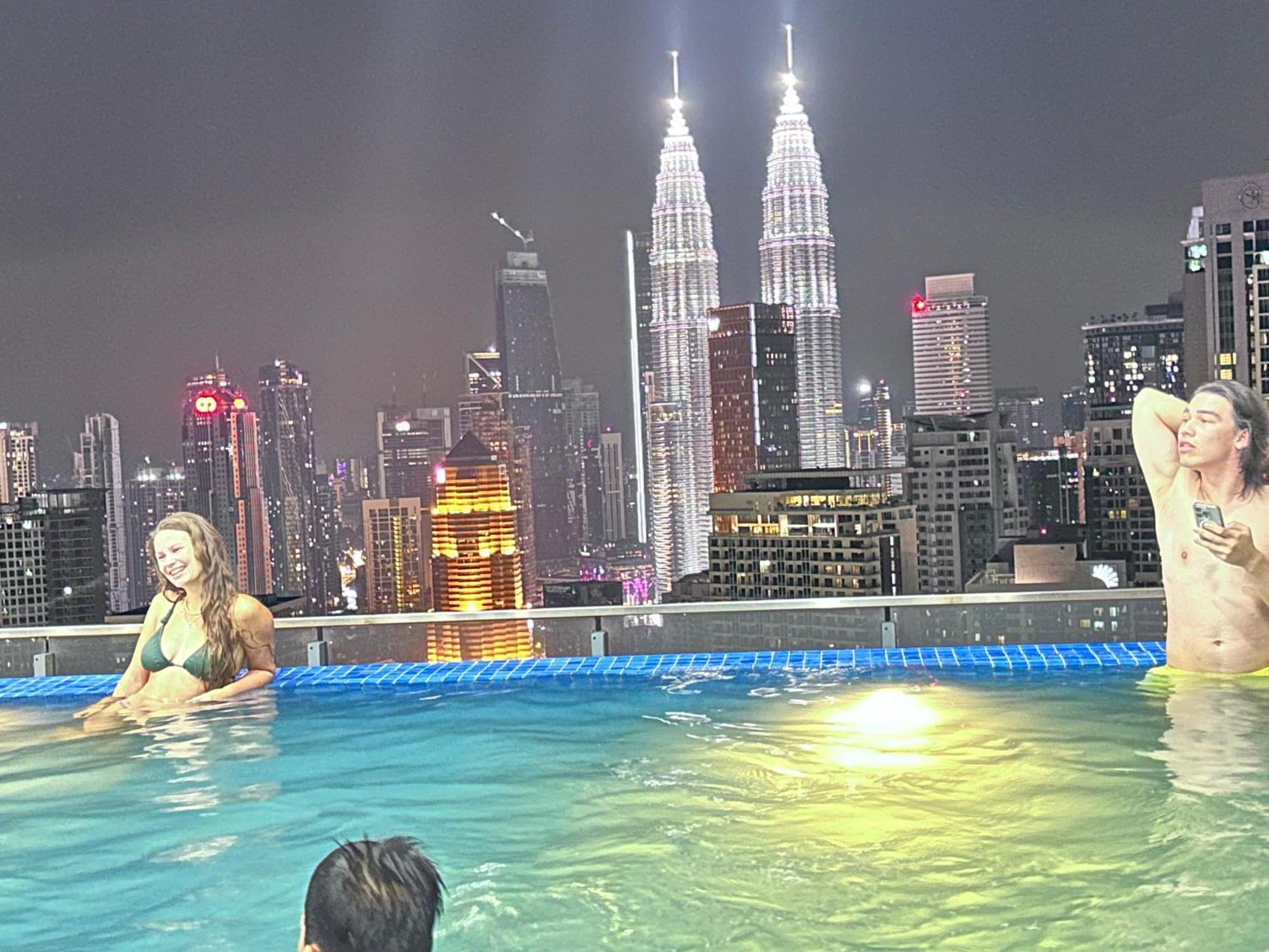 クアラルンプールThe Luxe Infinitum Klcc By Saharaアパートメント エクステリア 写真