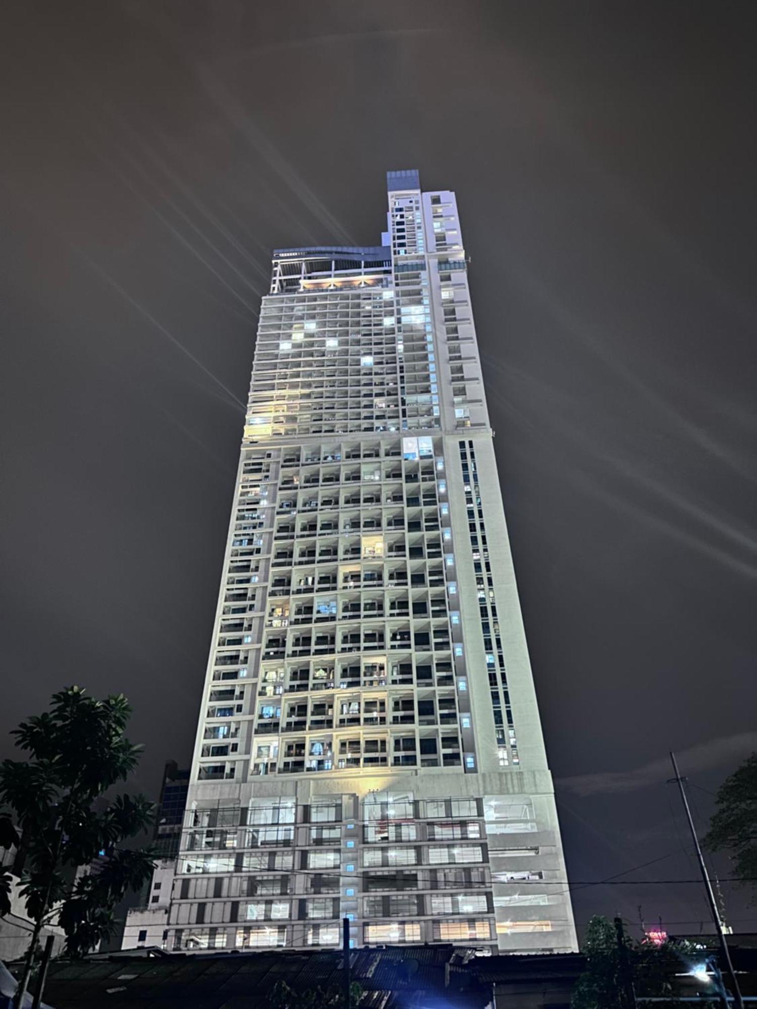 クアラルンプールThe Luxe Infinitum Klcc By Saharaアパートメント エクステリア 写真